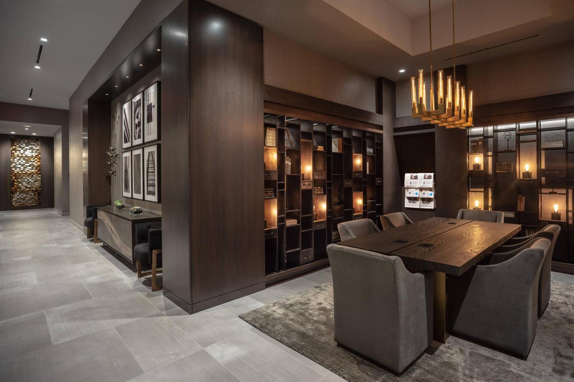 Hotel The Row At Assembly Row, Autograph Collection
